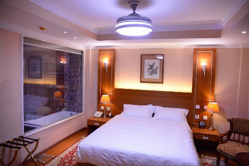 Emmad Apartment Hotel image 2