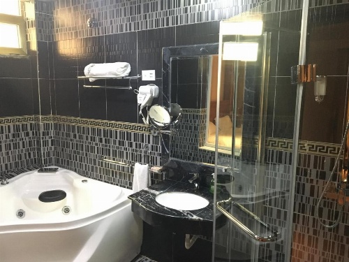 Emmad Apartment Hotel image 25