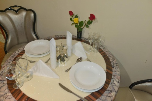 Emmad Apartment Hotel image 4